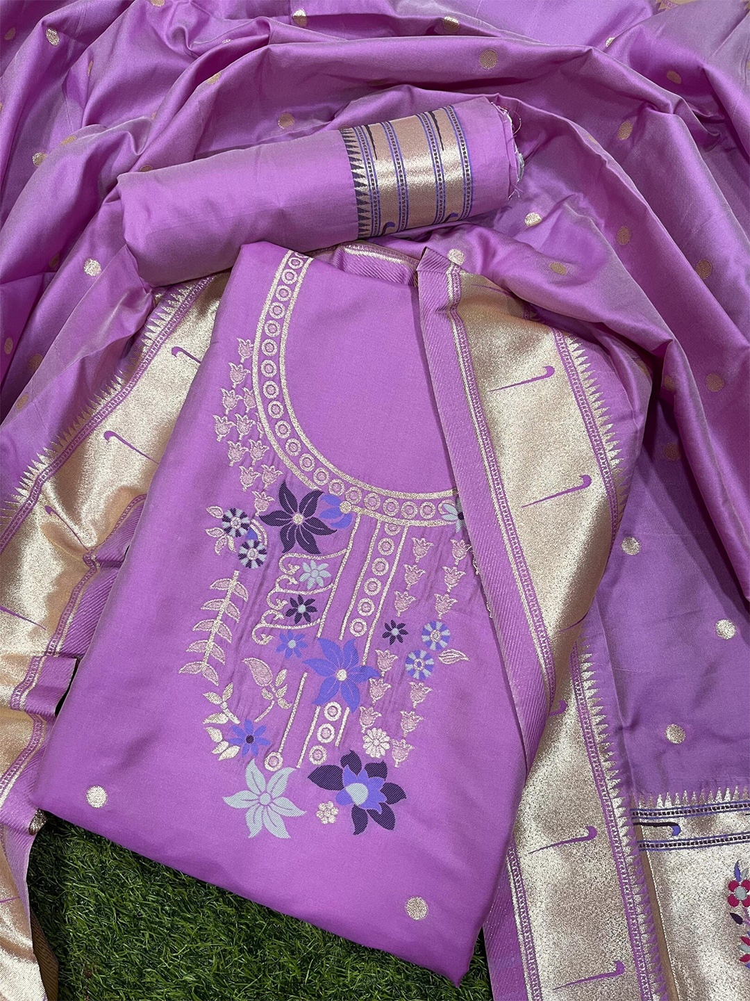 

ZARIMO Ethnic Motifs Woven Design Pure Silk Unstitched Dress Material, Lavender
