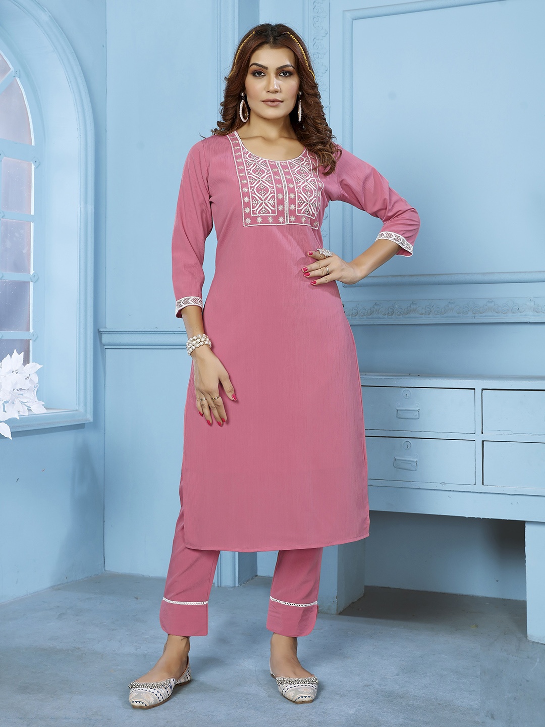 

Ekasya Embroidered Regular Pure Cotton Round Neck Straight Kurta with Trouser, Pink
