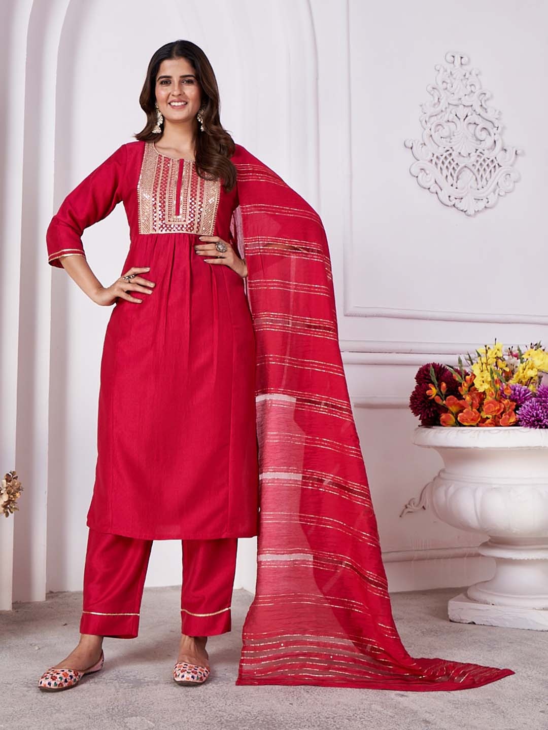 

Ekasya Embroidered Regular Round Neck A-Line Kurta With Trouser, Magenta