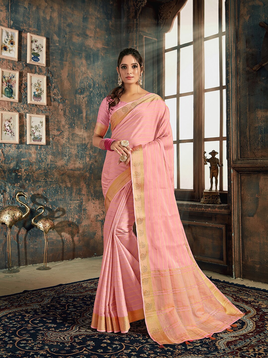 

Mitera Ethnic Motif Woven Design Zari Saree, Pink