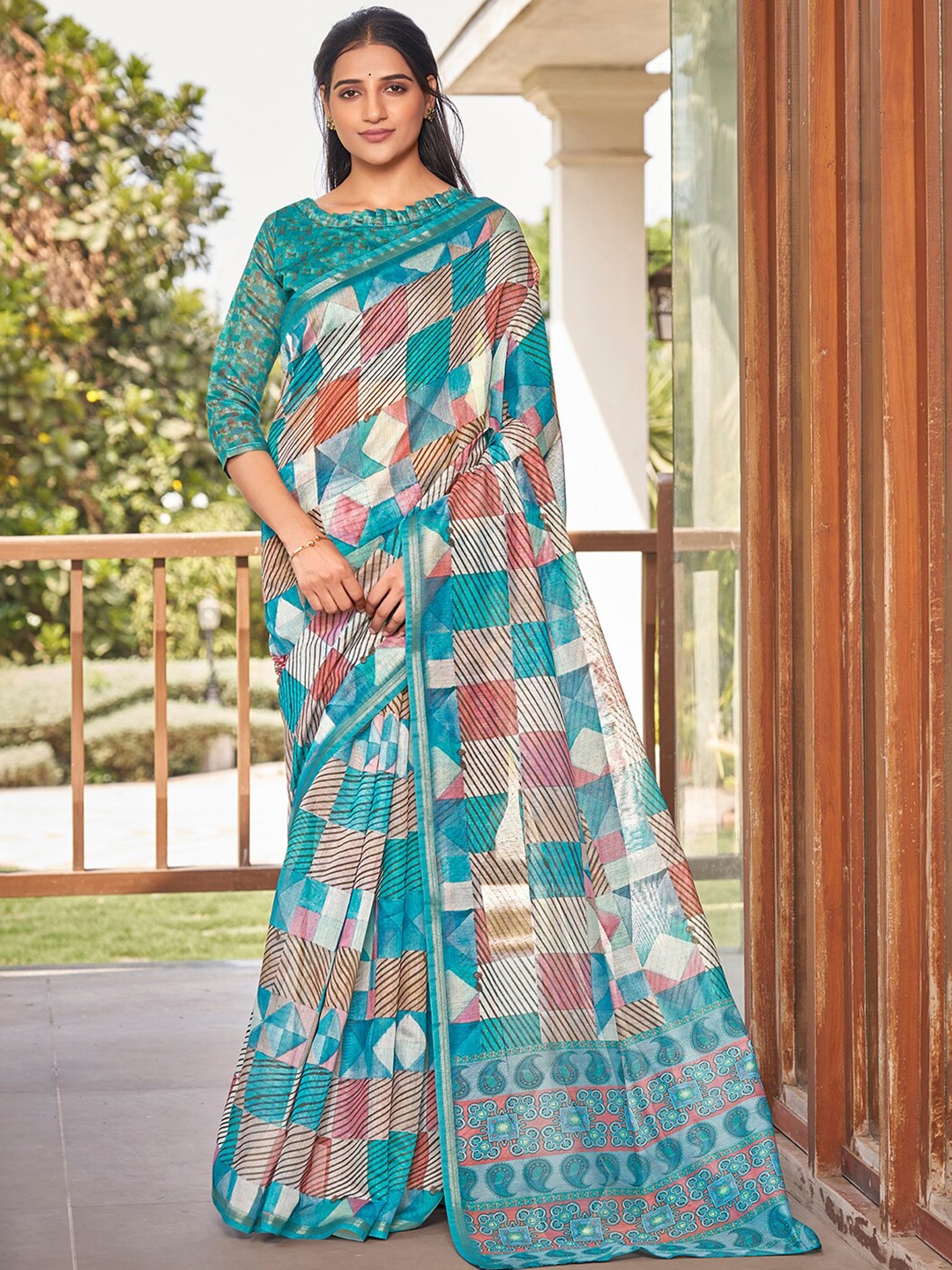 

Vishudh Zari Geometric Printed Cotton Chanderi Saree, Blue