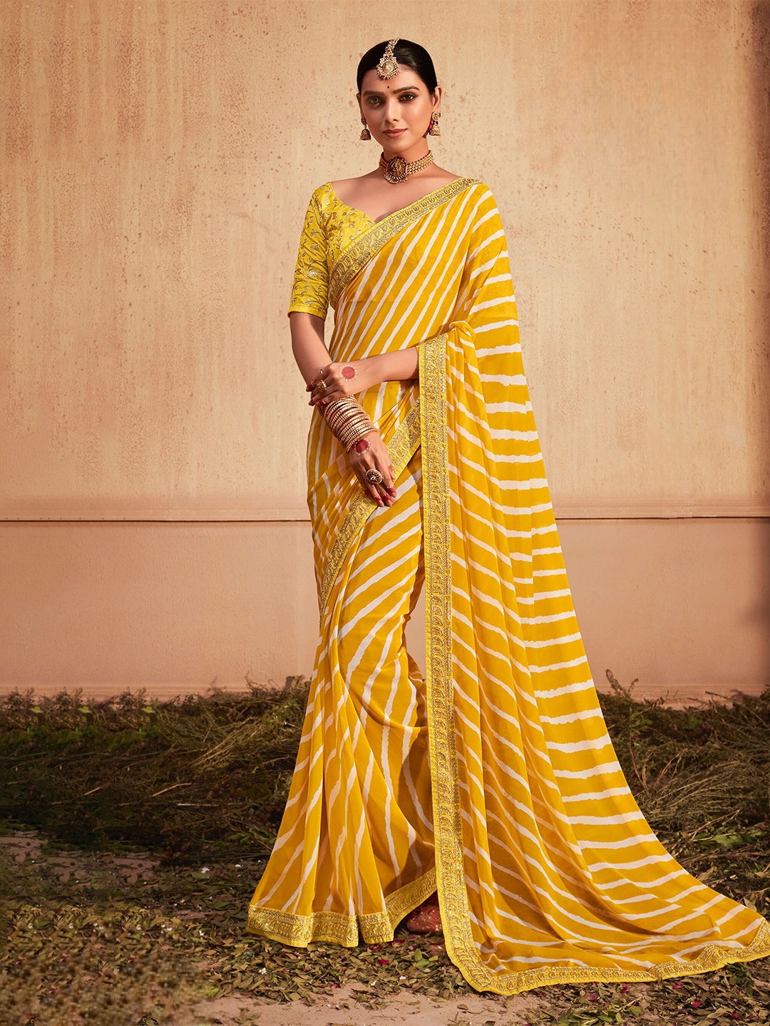 

Mitera Leheriya Embroidered Printed Saree, Yellow