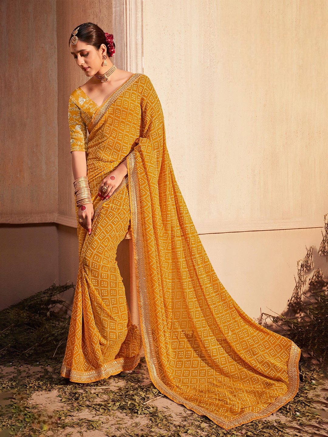 

Mitera Bandhani Printed Embroidered Saree, Yellow