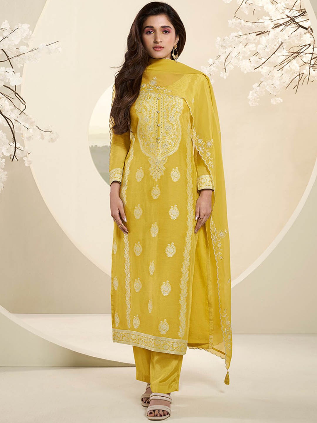 

Seerat Regular Thread Work Kurta with Trousers & With Dupatta, Yellow