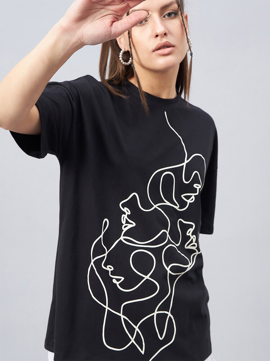 

GESPO Graphic Printed Drop Shoulder Sleeves Pure Cotton Oversized T-shirt, Black