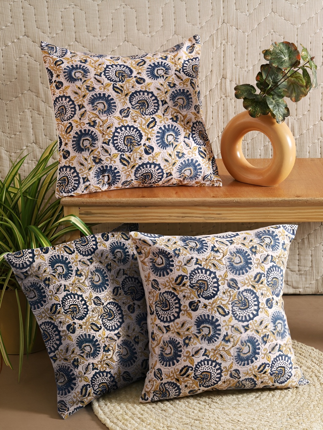 

TARAN LIVING White & Blue 3 Pcs Floral Square Cushion Covers