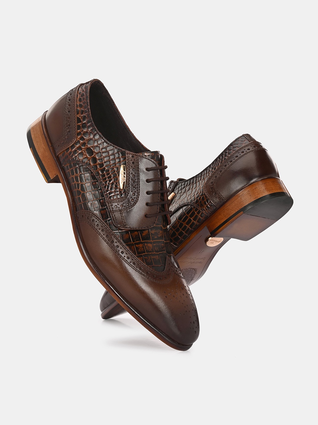 

Lafattio Men Textured Leather Brogues, Brown