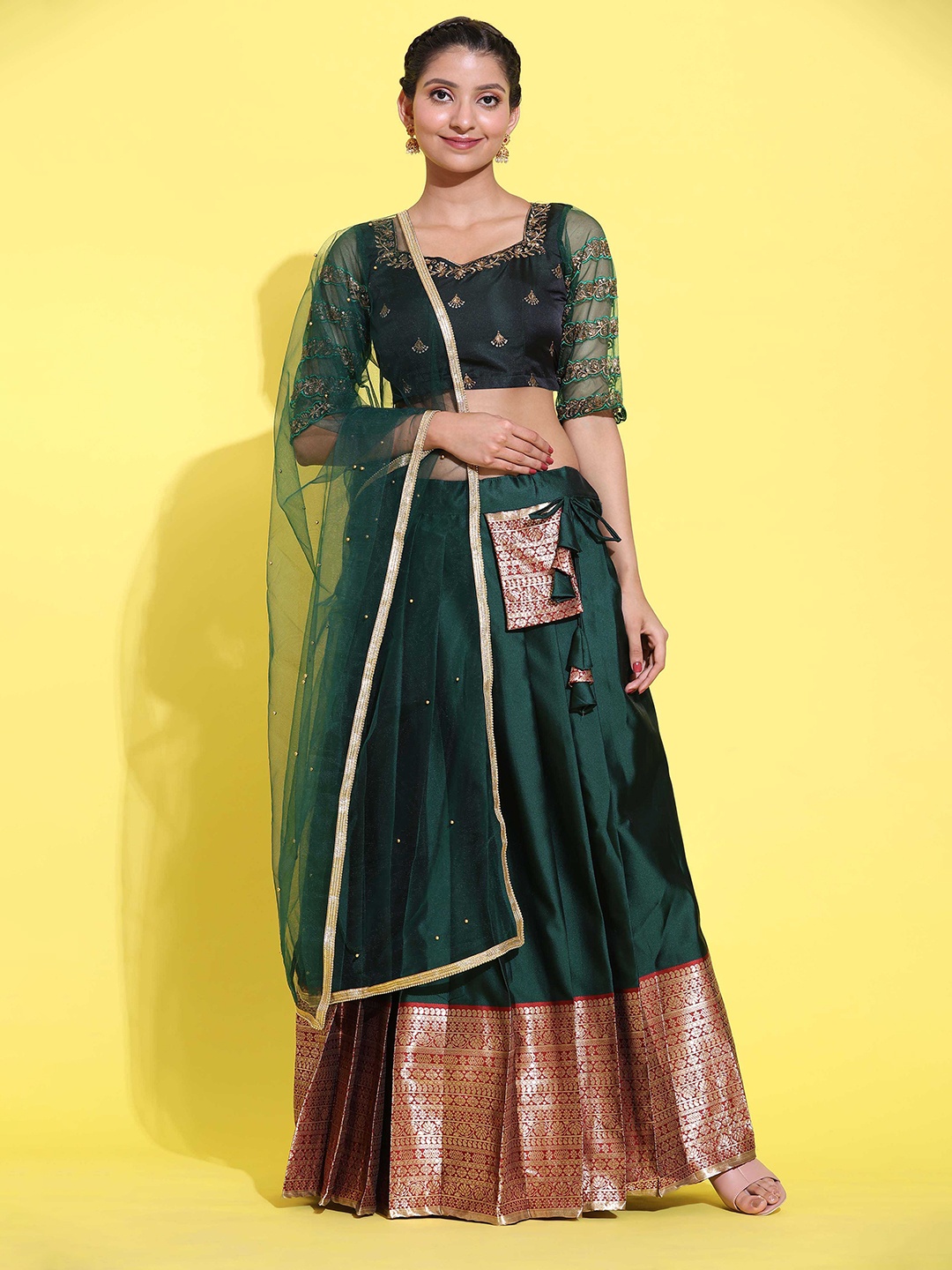 

Fabcartz Embroidered Thread Work Semi-Stitched Lehenga & Unstitched Blouse With Dupatta, Green
