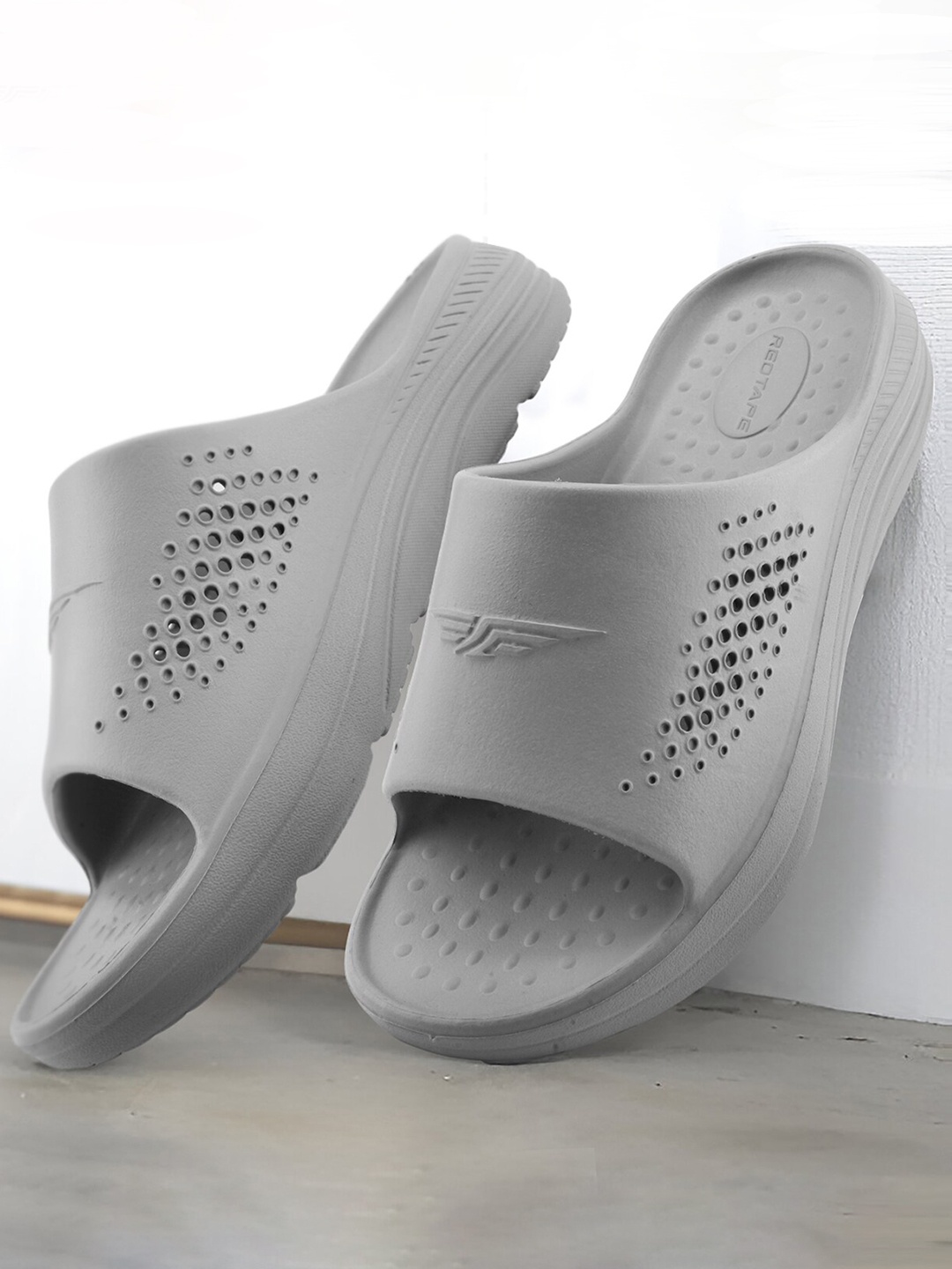 

Red Tape Men Comfort Sliders, Grey
