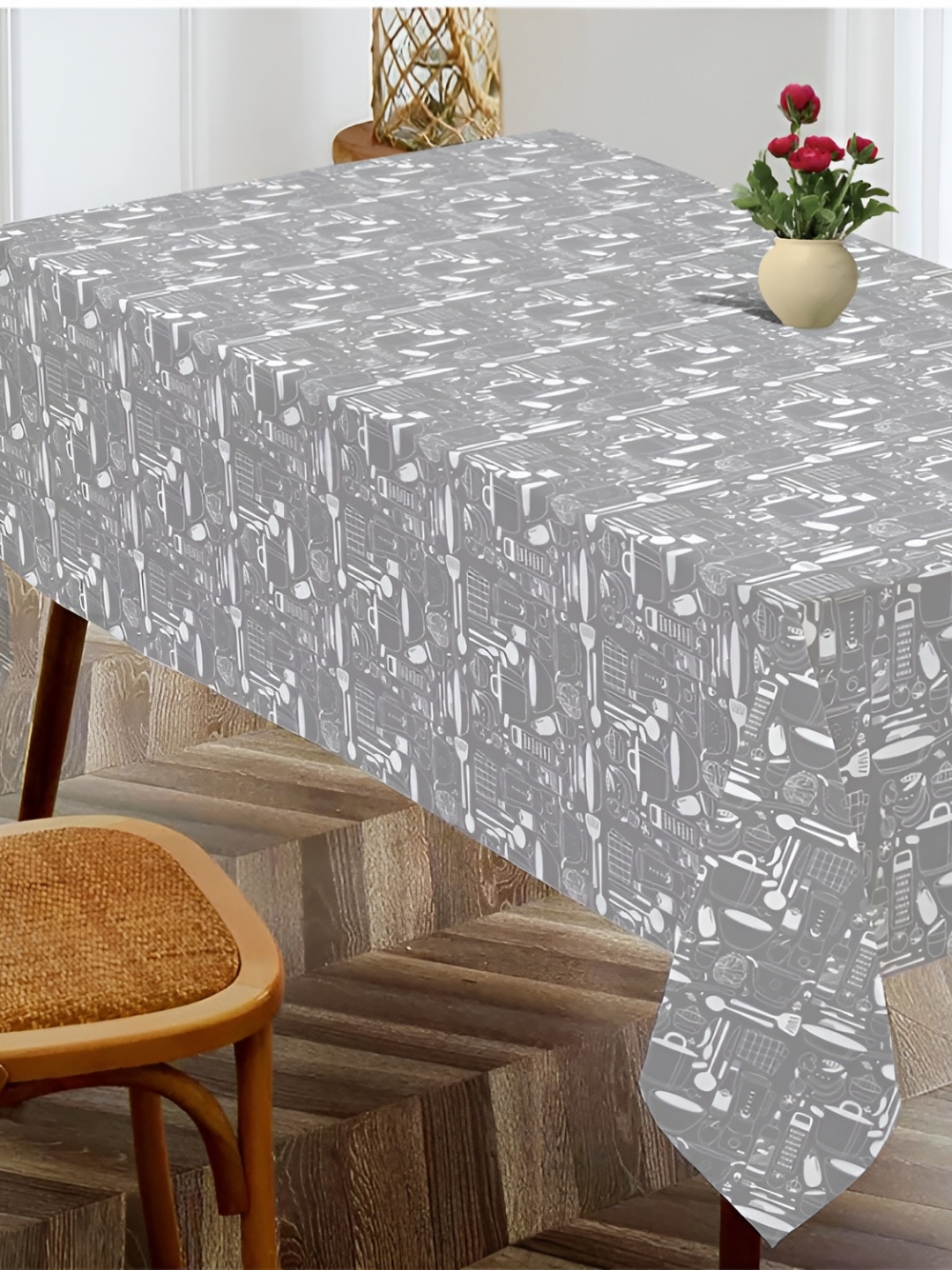 

OASIS Grey Printed Cotton 4-Seater Table Cover