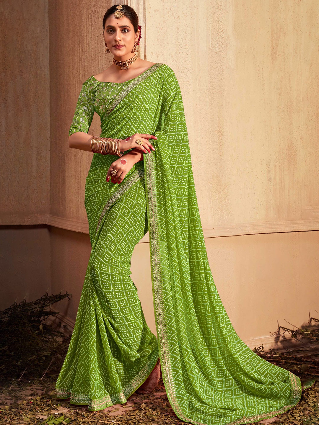 

Mitera Bandhani Printed Embroidered Saree, Green