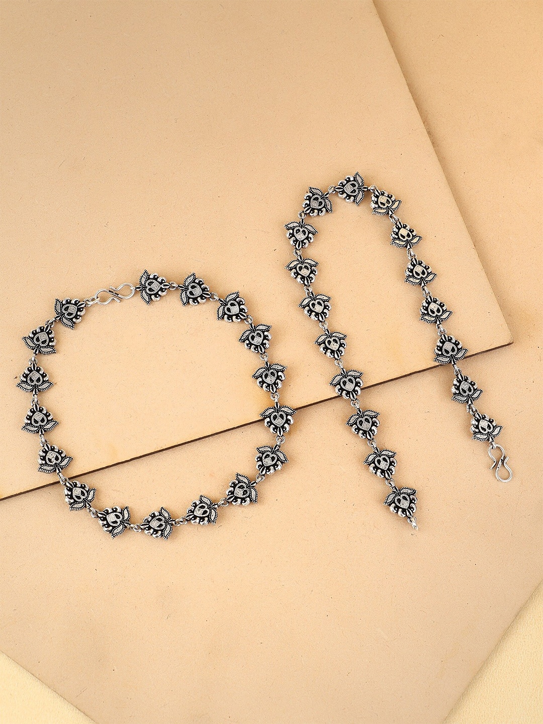 

Adwitiya Collection Set Of 2 Silver-Plated Floral Anklets