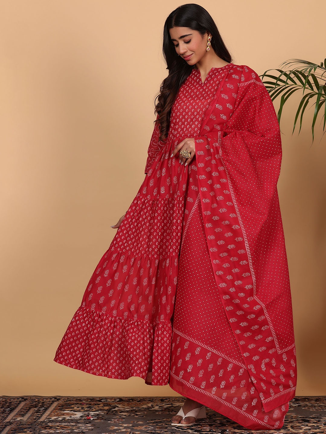 

KAANCHIE NANGGIA Ethnic Motifs Printed Pure Cotton Anarkali Kurta with Salwar & Dupatta, Maroon