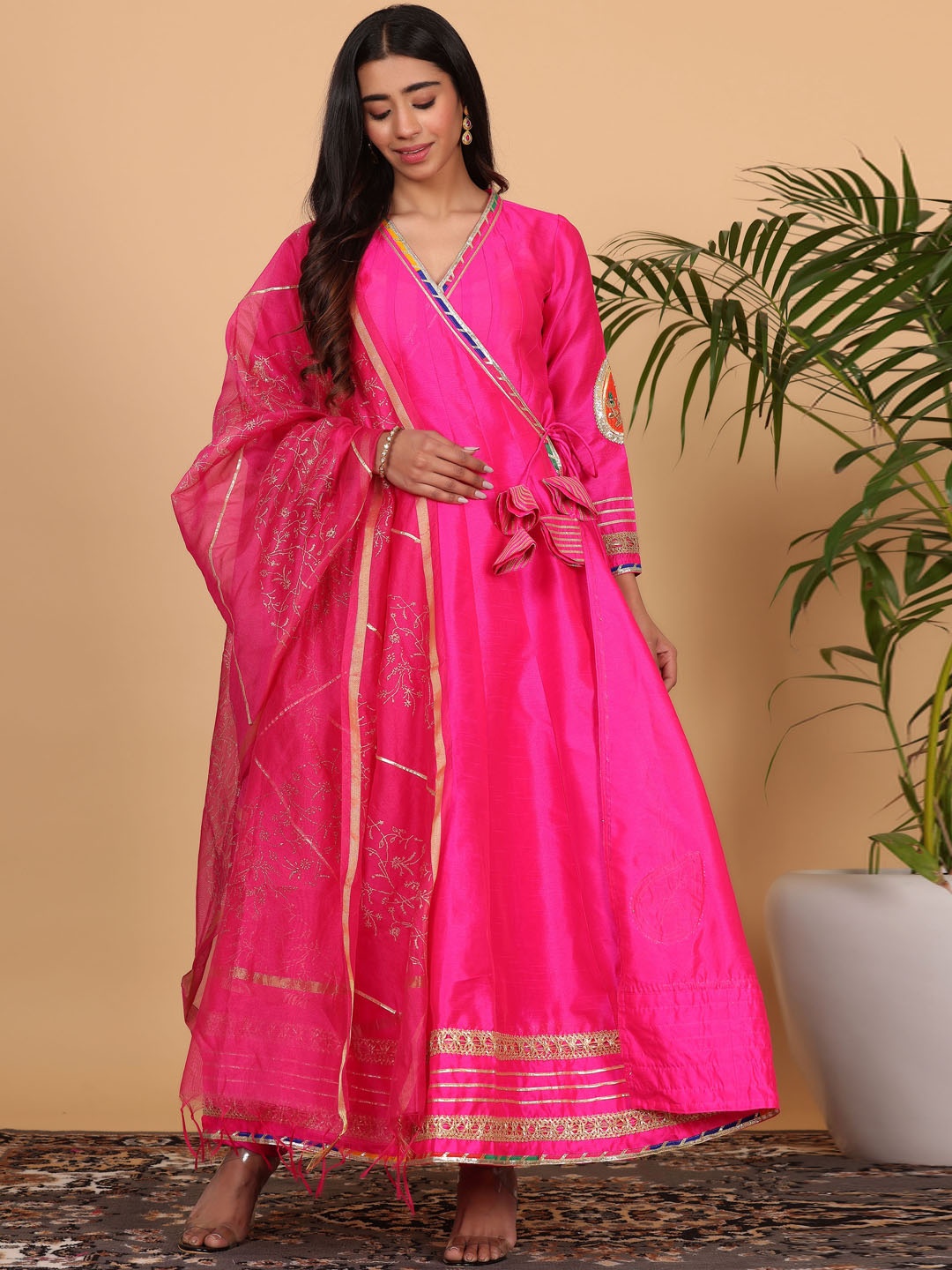 

KAANCHIE NANGGIA V-Neck Gotta Patti Kurta with Churidar & Dupatta, Pink