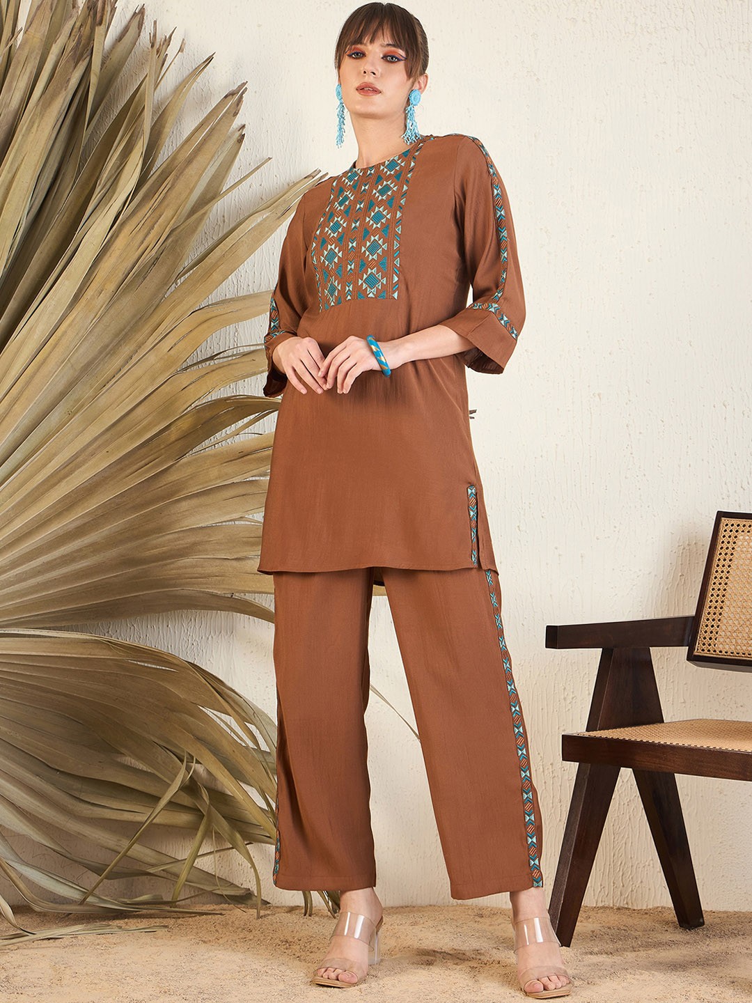 

Indo Era Embroidered Regular Thread Work Straight Kurta with Palazzos, Brown