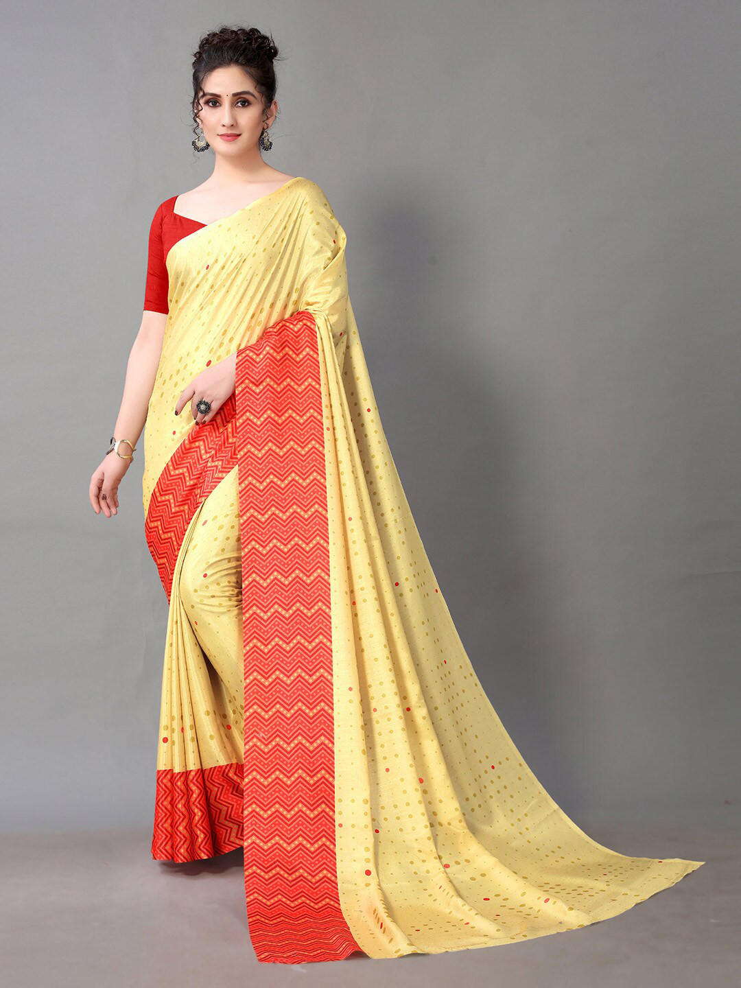 

Mitera Polka Dot Printed Saree, Yellow