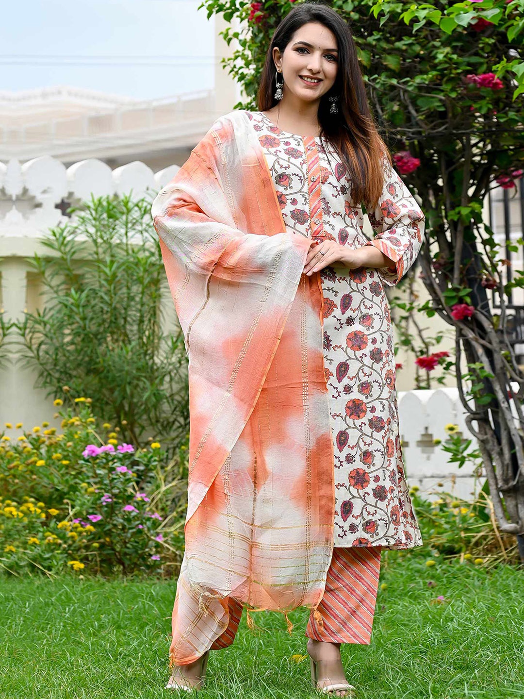 

Peachmode Floral Printed Regular Kurta with Trousers & Dupatta, White