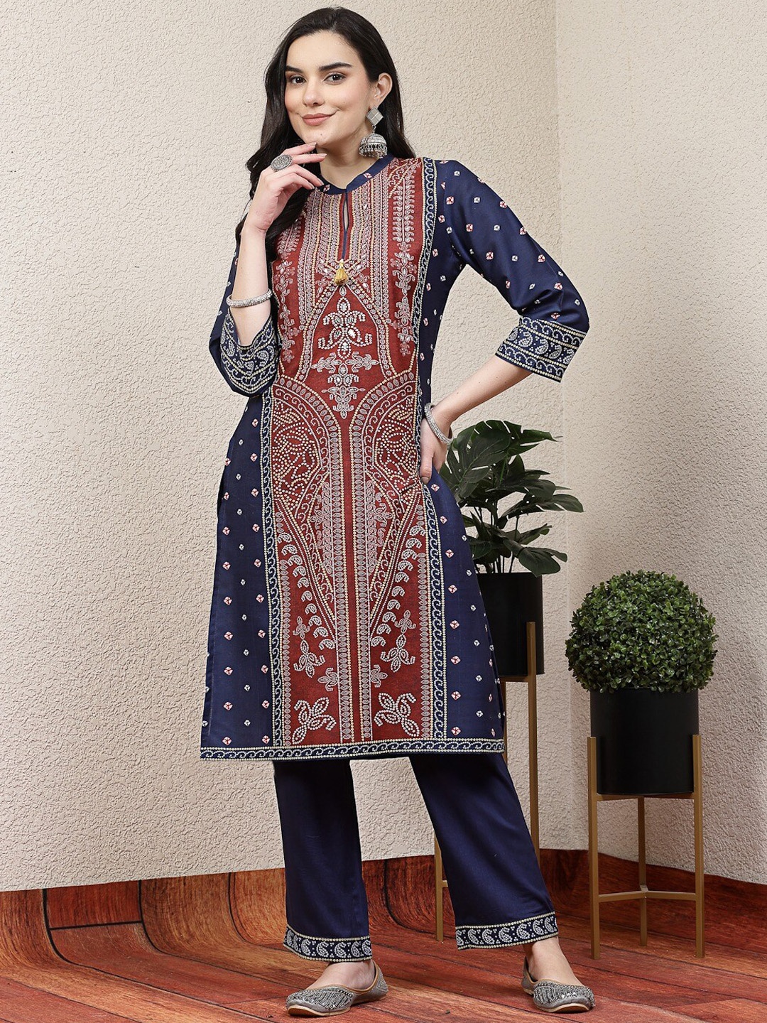 

Nayam By Lakshita Floral Printed Regular Kurta with Palazzos, Navy blue