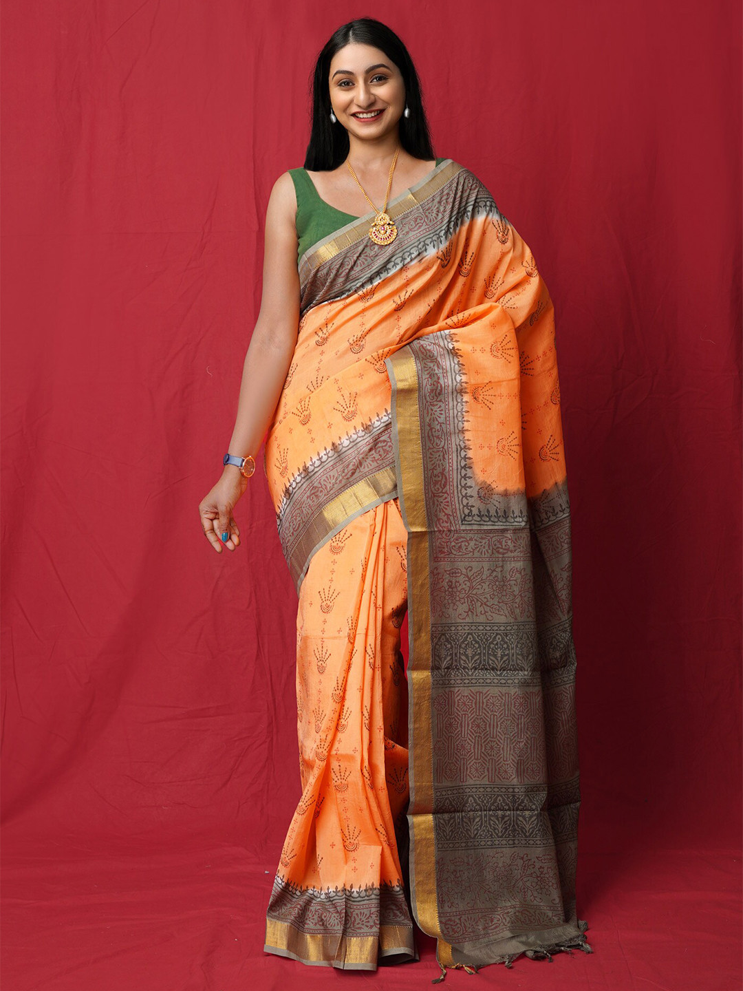 

Unnati Silks Ethnic Motifs Zari Handloom Mangalagiri Saree, Orange