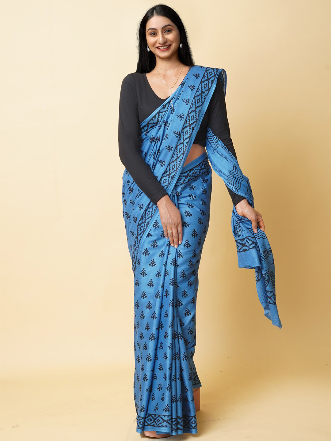 

Unnati Silks Ethnic Motifs Pure Cotton Handloom Block Print Saree, Blue
