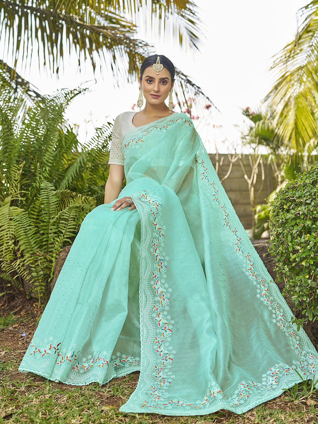 

Satrani Ethnic Motifs Embroidered Organza Saree, Turquoise blue