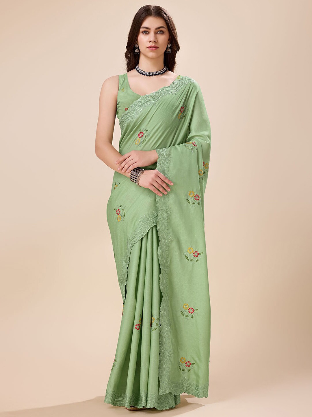 

Tasarika Ethnic Motifs Embroidered Pure Silk Saree, Green