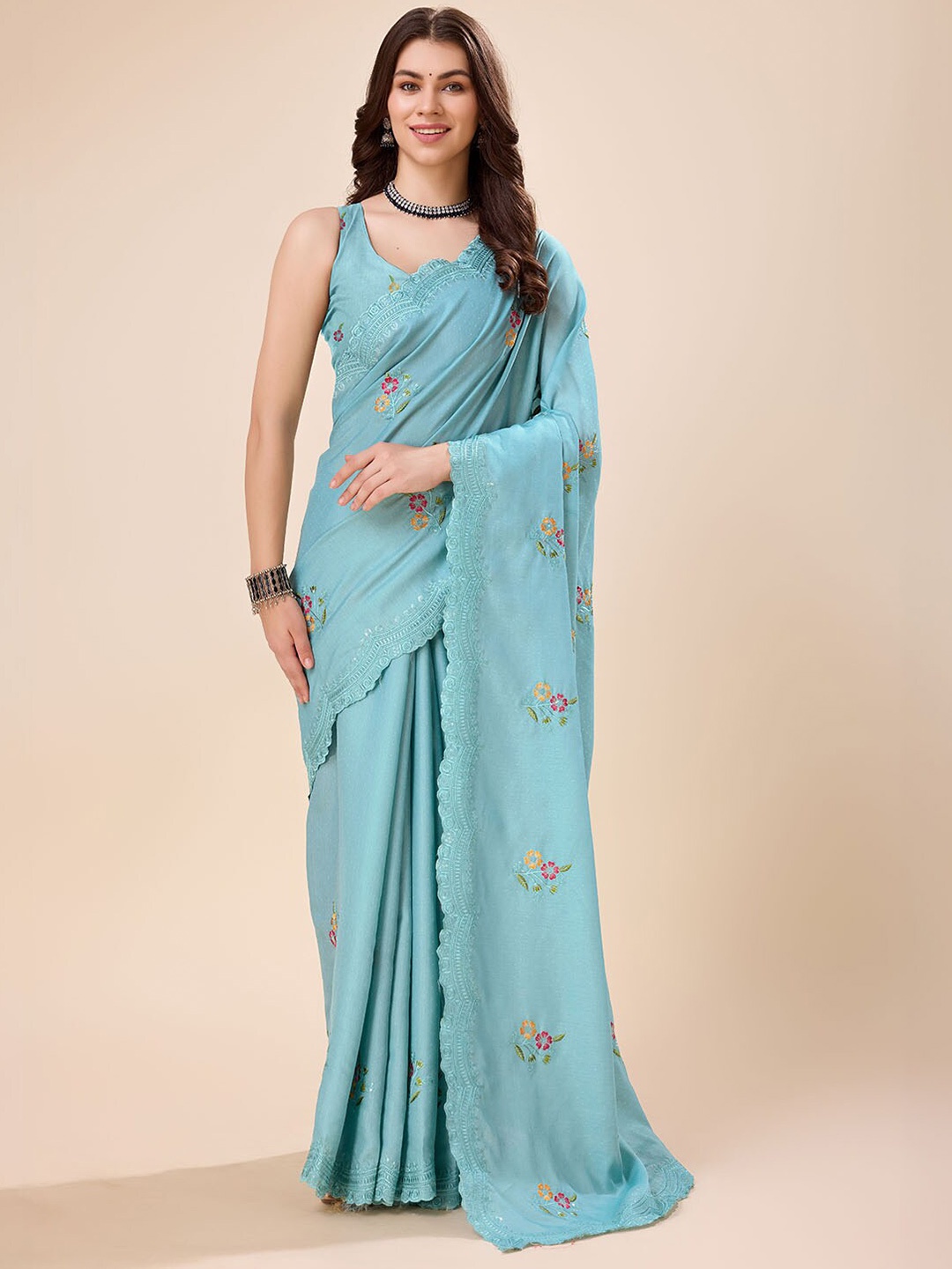 

Tasarika Floral Embroidered Pure Silk Saree, Teal