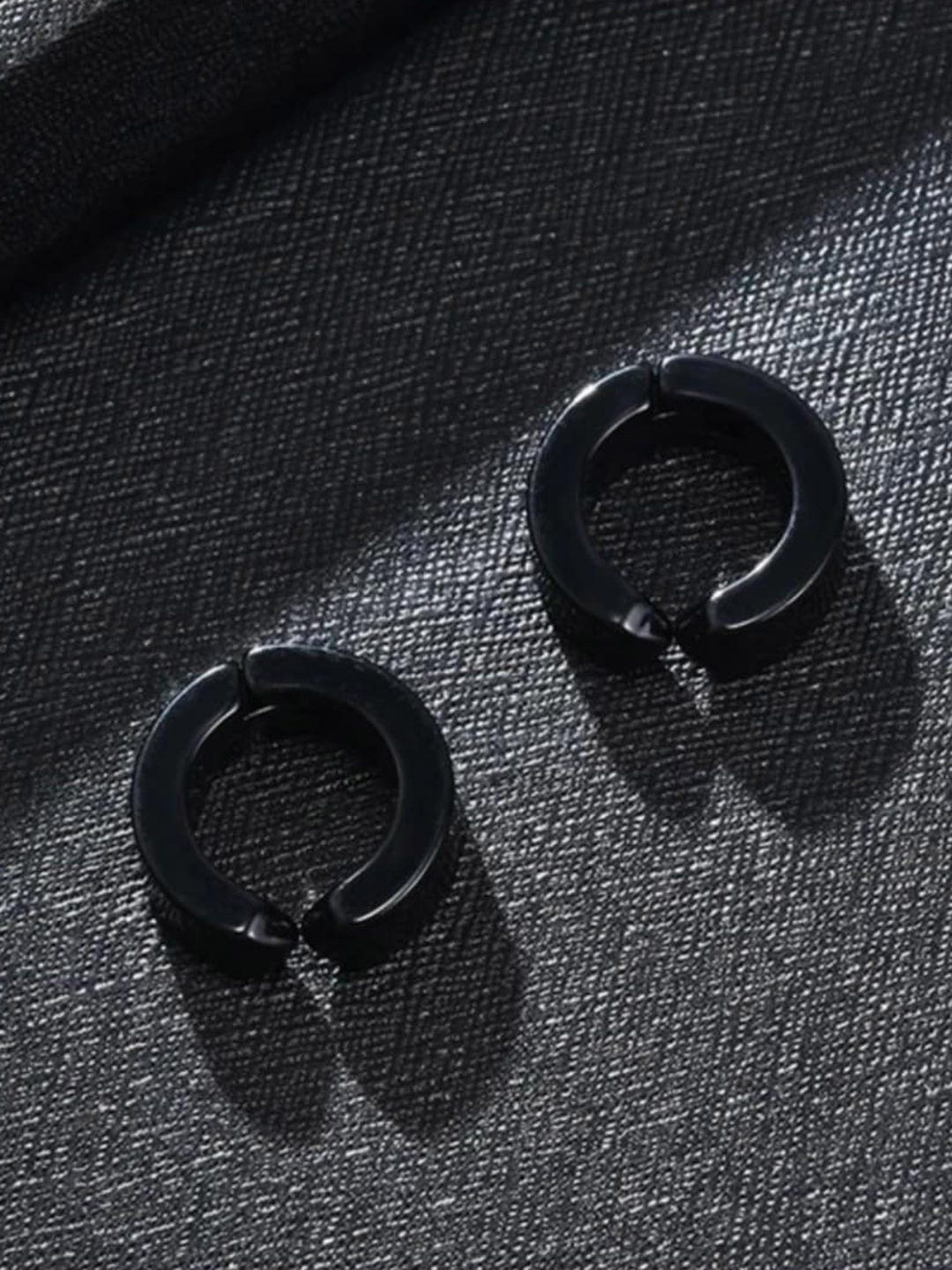 

SALTY Stainless Steel Hoop Earrings, Black