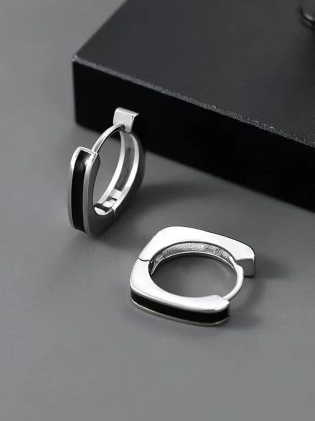 

SALTY Stainless Steel Contemporary Studs Earrings, Silver