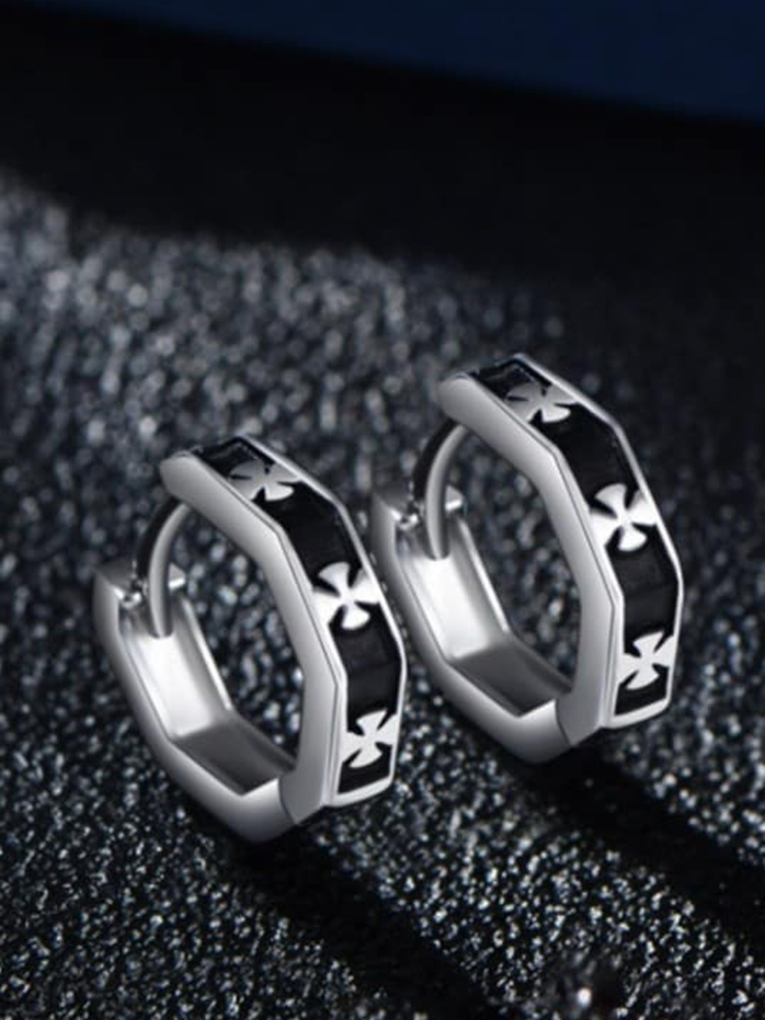 

SALTY Men Stainless Steel Circular Hoop Earrings, Silver