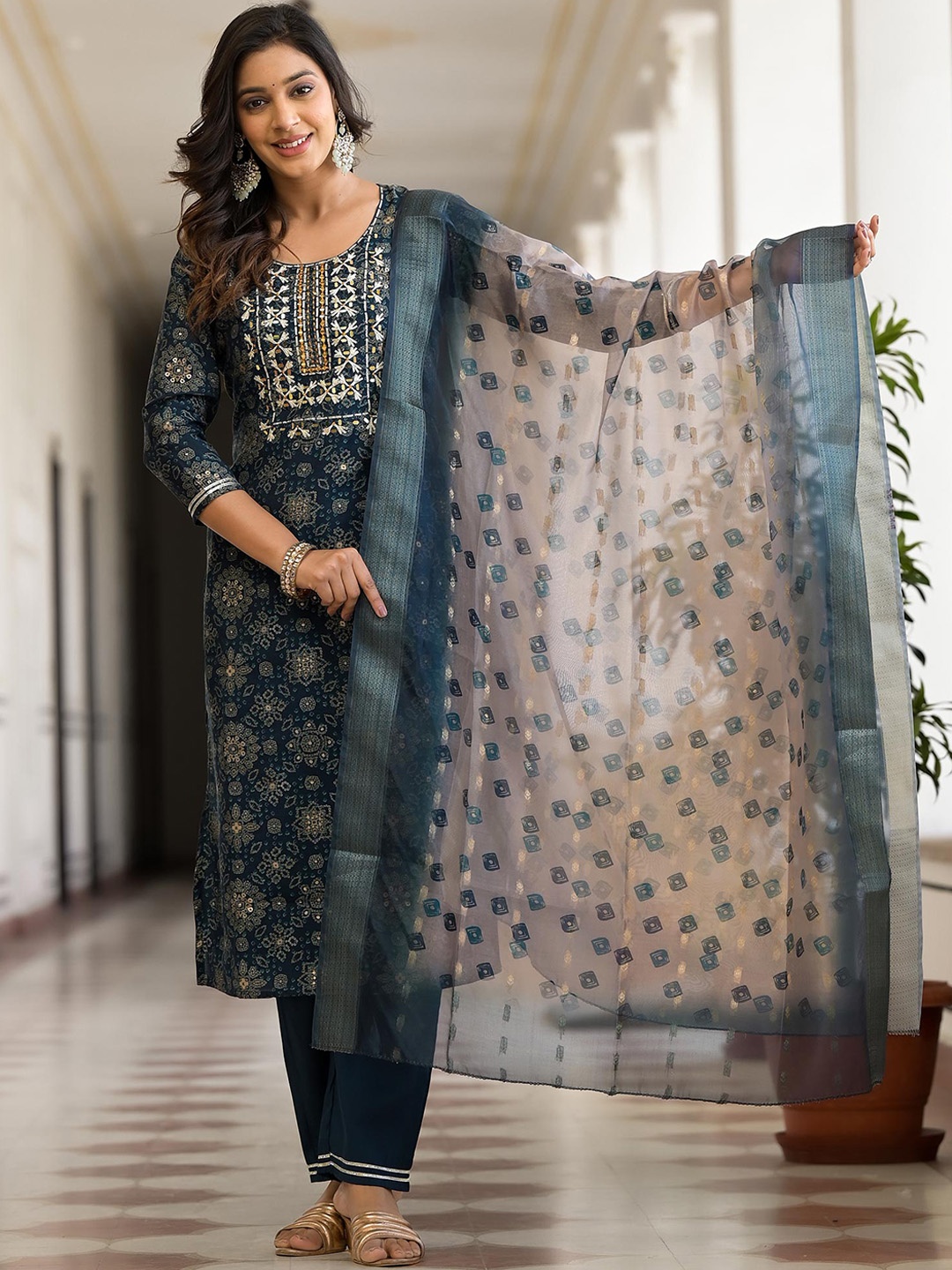 

Peachmode EthnicMotifs Embroidered Mirror Work Chanderi Silk Kurta with Trousers & Dupatta, Navy blue