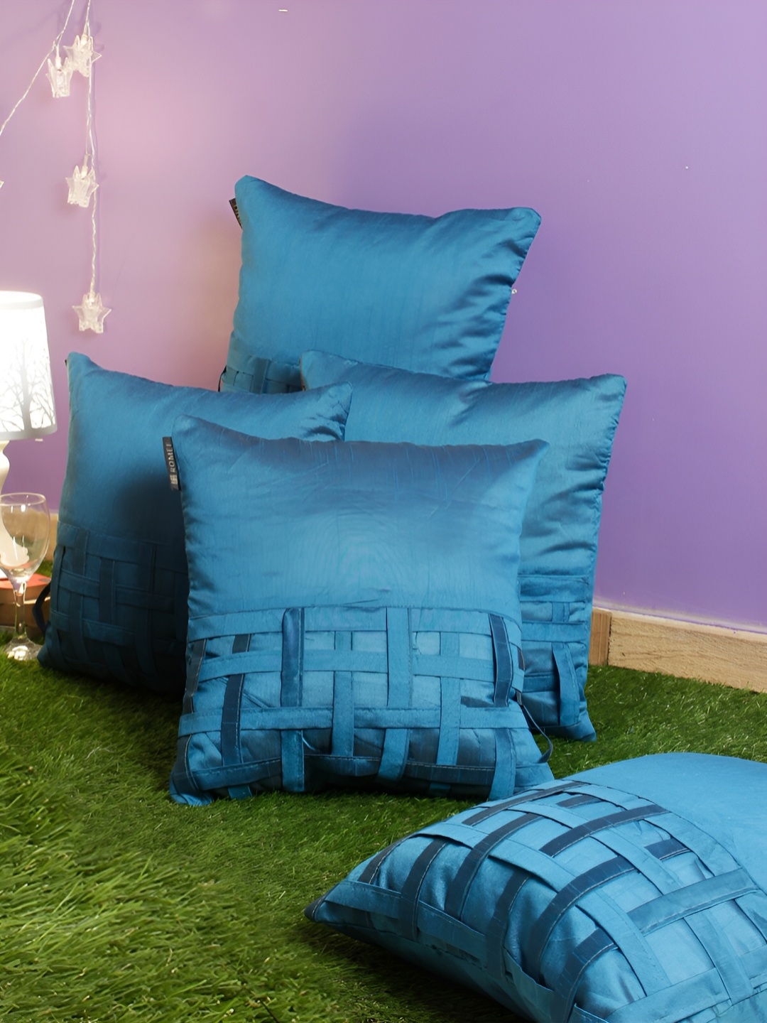 

ROMEE Blue 5 Pieces Square Cushion Covers