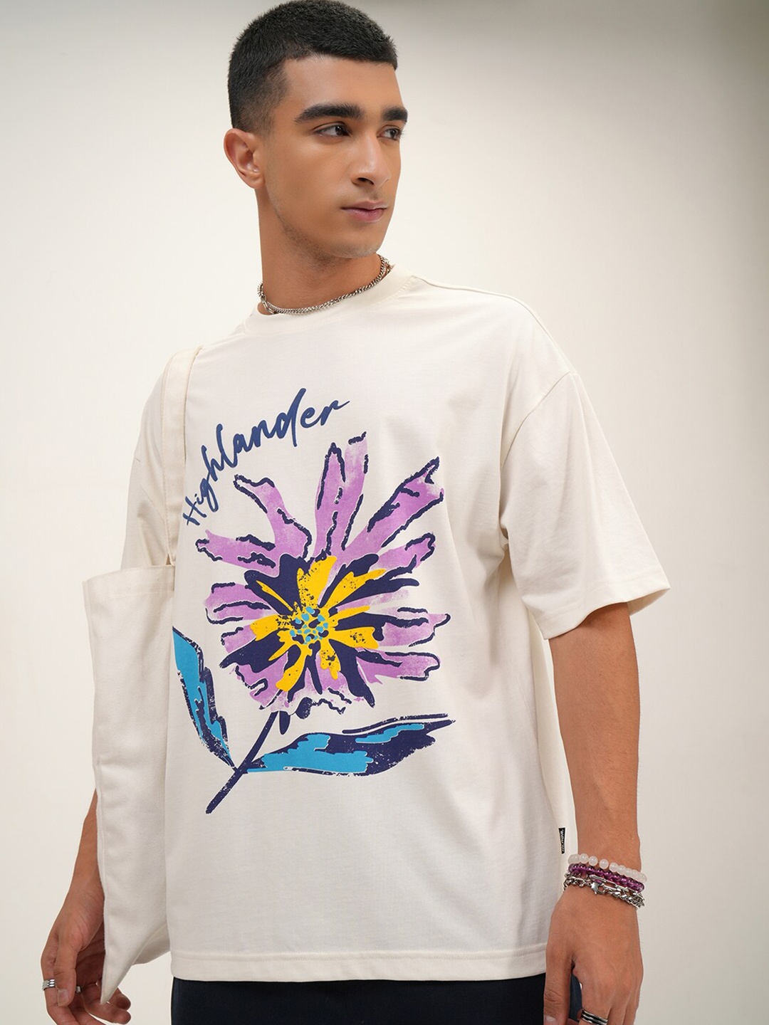

HIGHLANDER Puff Printed Oversized T-shirt, Off white