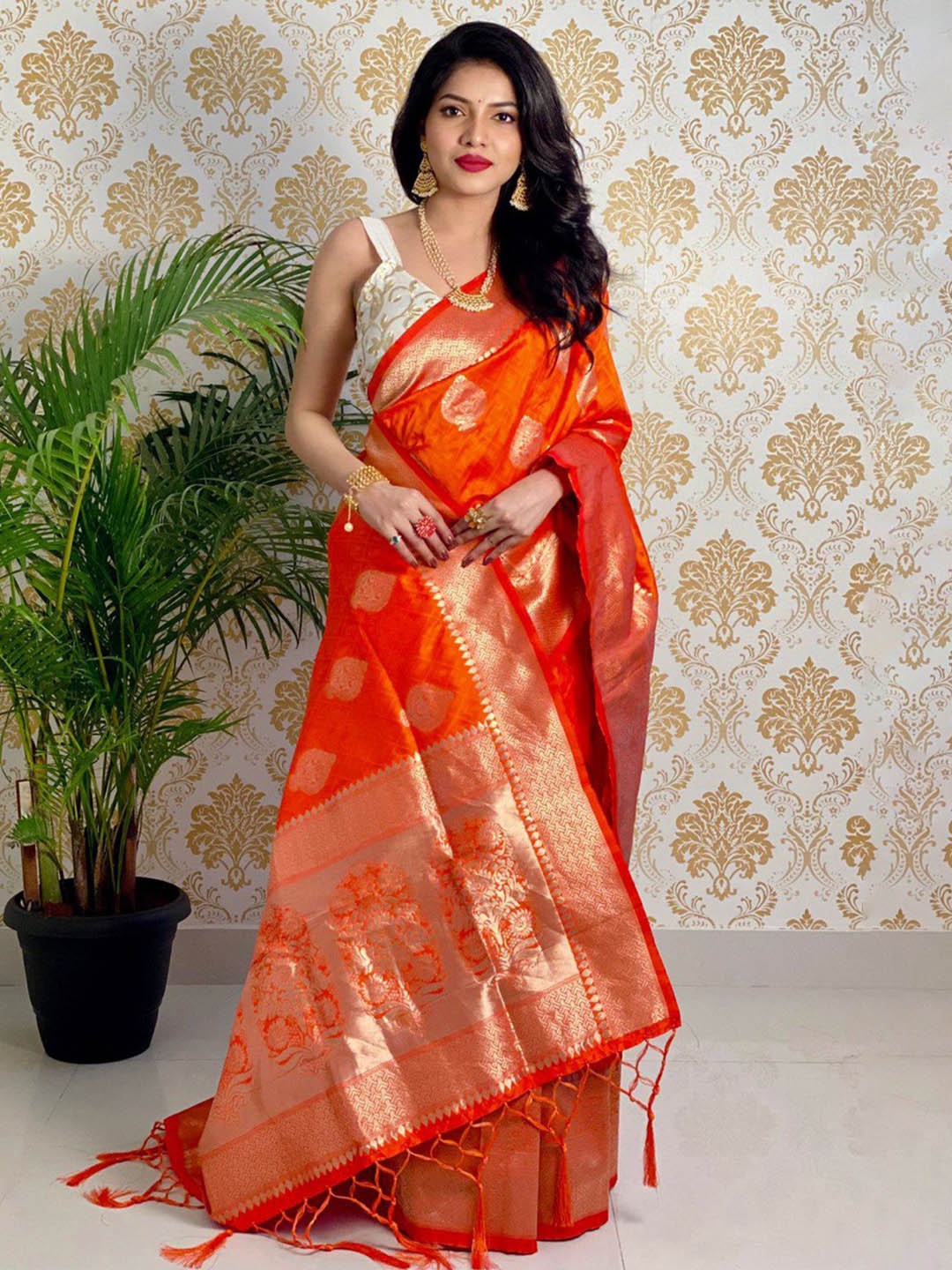 

ZILVIRA Ethnic Motifs Zari Pure Silk Banarasi Saree, Orange