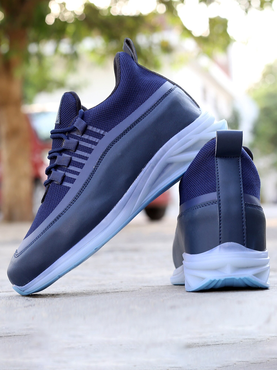 

Bxxy Men Textured Lace-Up Running Elavator Shoes, Blue