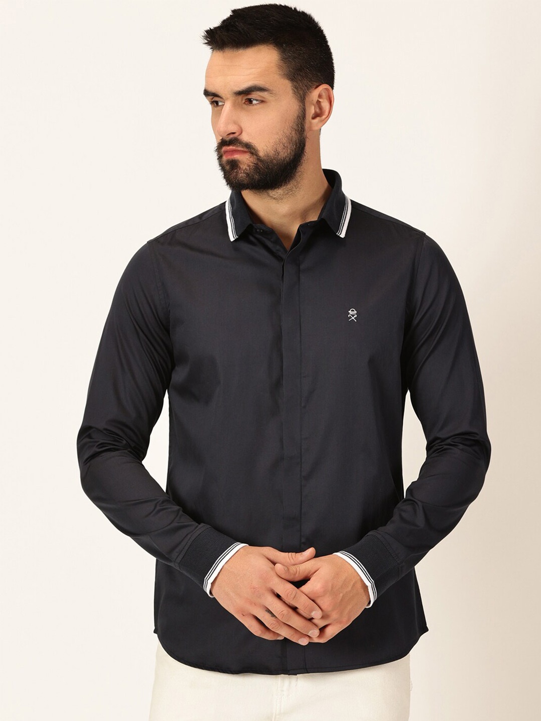 

Thomas Scott Premium Spread Collar Long Sleeves Casual Shirt, Navy blue