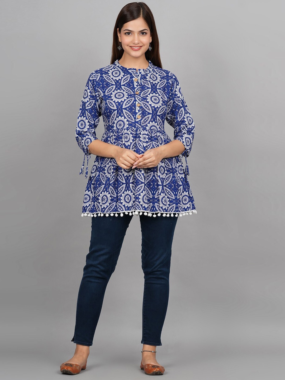 

VYKOO Floral Printed Mandarin Collar A-Line Top, Blue