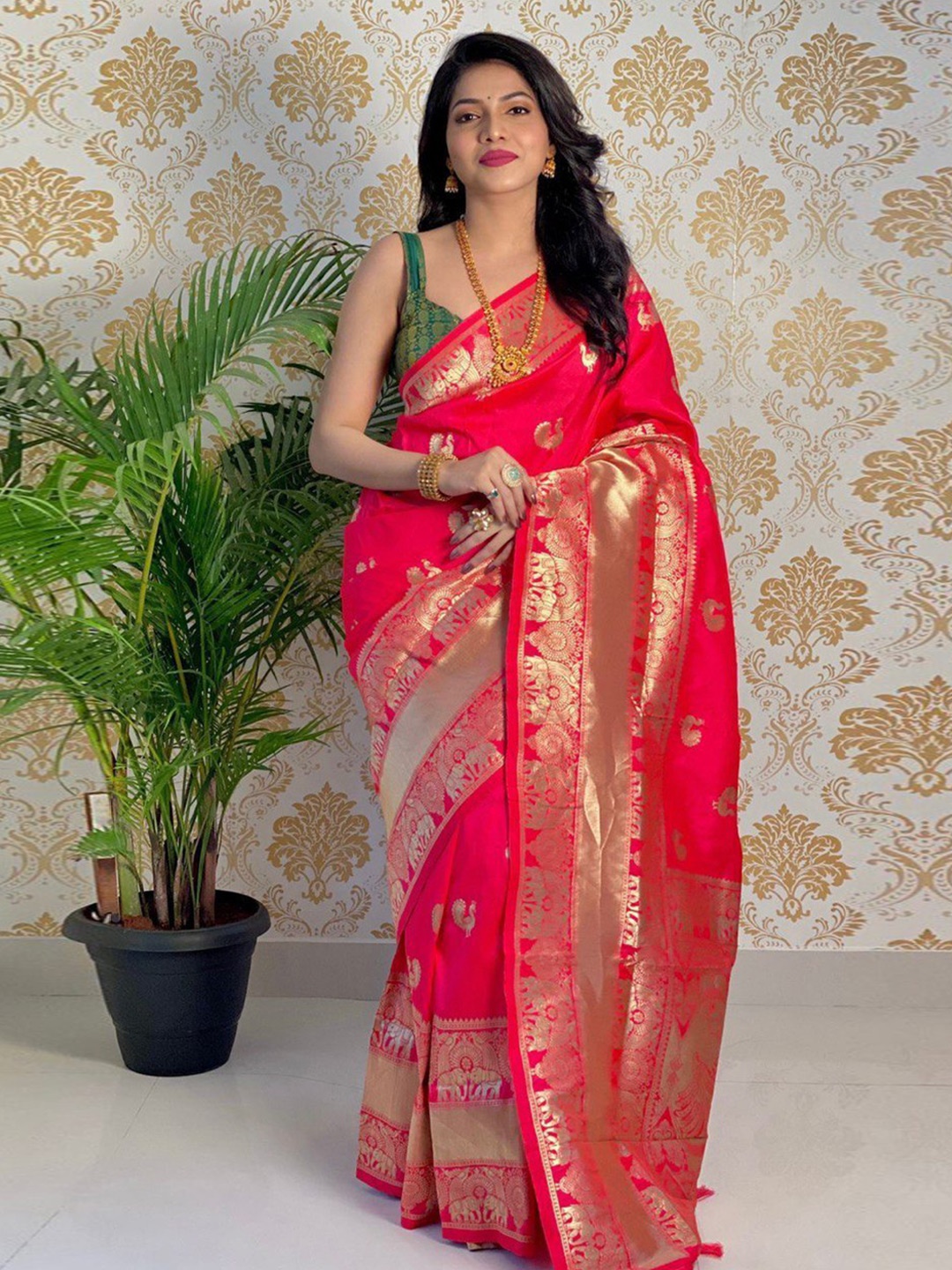 

PHEASANT Ethnic Motifs Woven Design Zari Pure Silk Banarasi Saree, Pink