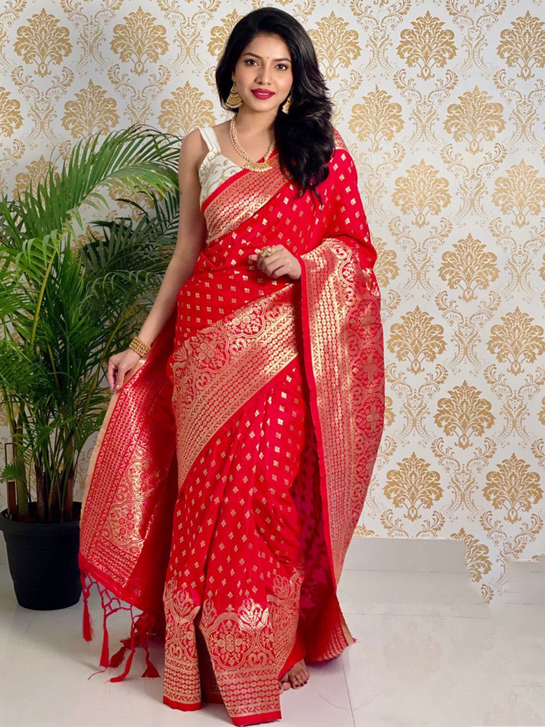 

PHEASANT Ethnic Motifs Woven Design Zari Pure Silk Banarasi Saree, Red