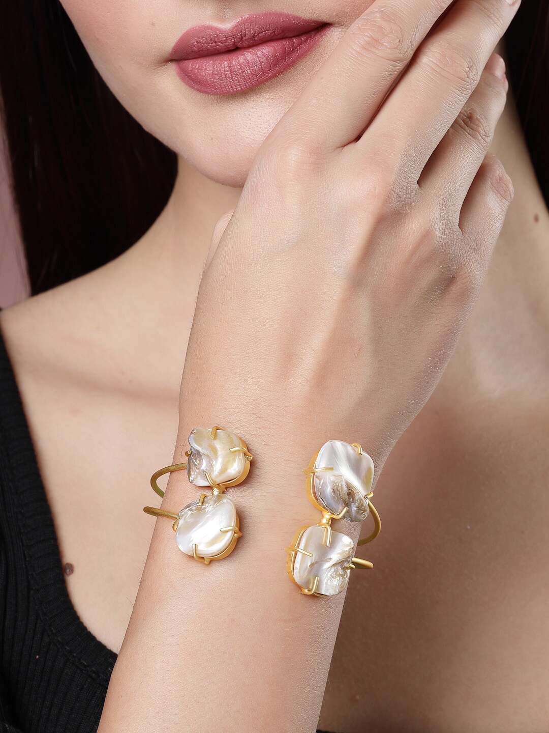 

NVR Mother of Pearl Gold-Plated Cuff Bracelet