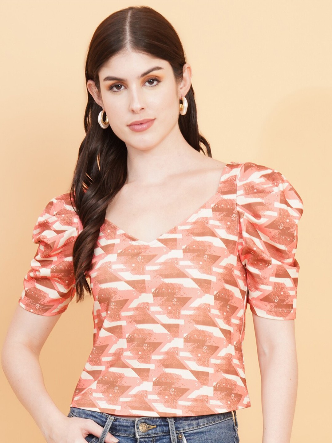 

HOUSE OF KKARMA V Neck Printed Puff Sleeve Top, Peach