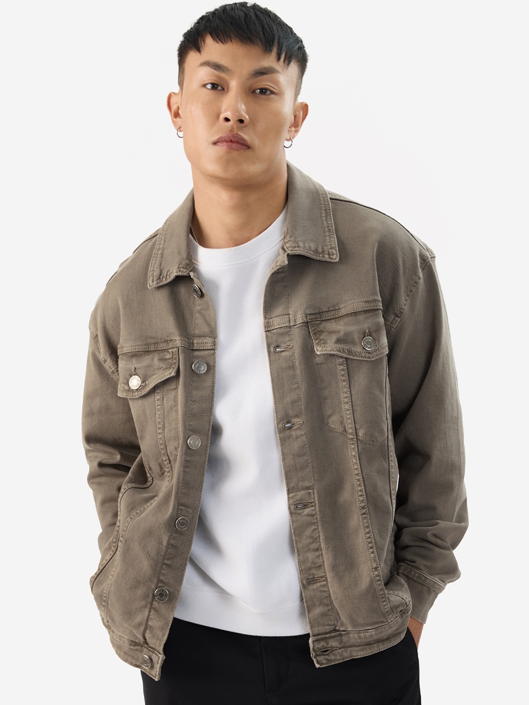 

The Souled Store Grey Spread Collar Lightweight Oversized Denim Jacket