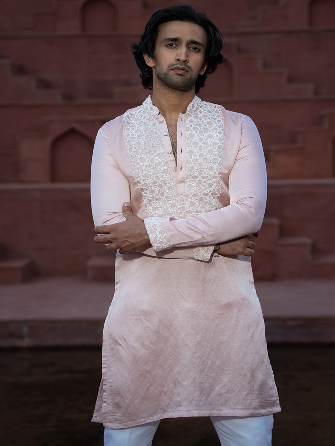

KAAJ BUTTON Yoke Design Geometric Mandarin Collar Thread Work Satin Kurta with Pyjamas, Pink
