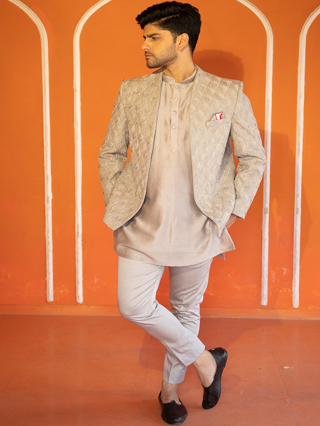 

KAAJ BUTTON Regular Chanderi Silk Mandarin Collar Straight Kurta with Trouser With Jacket, Gold