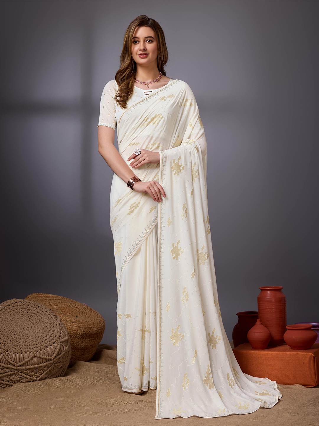 

Mitera Embellished Embroidered Beads and Stones Pure Chiffon Saree, White