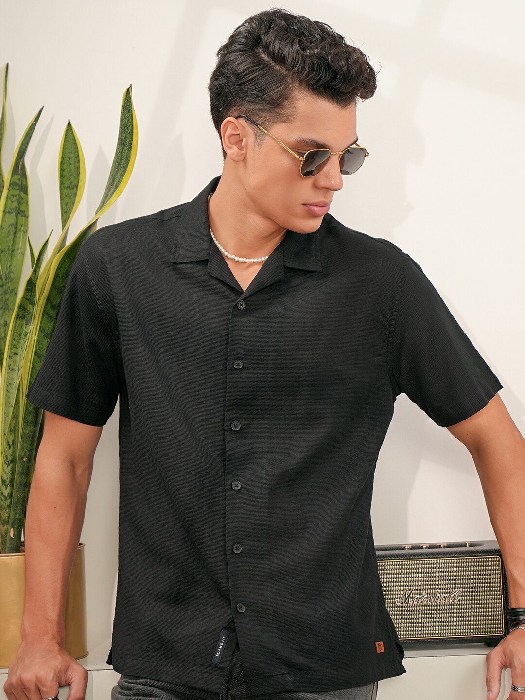 

LOCOMOTIVE Premium Dobby Textured Solid Cuban Collar Cotton Relaxed Shirt, Black