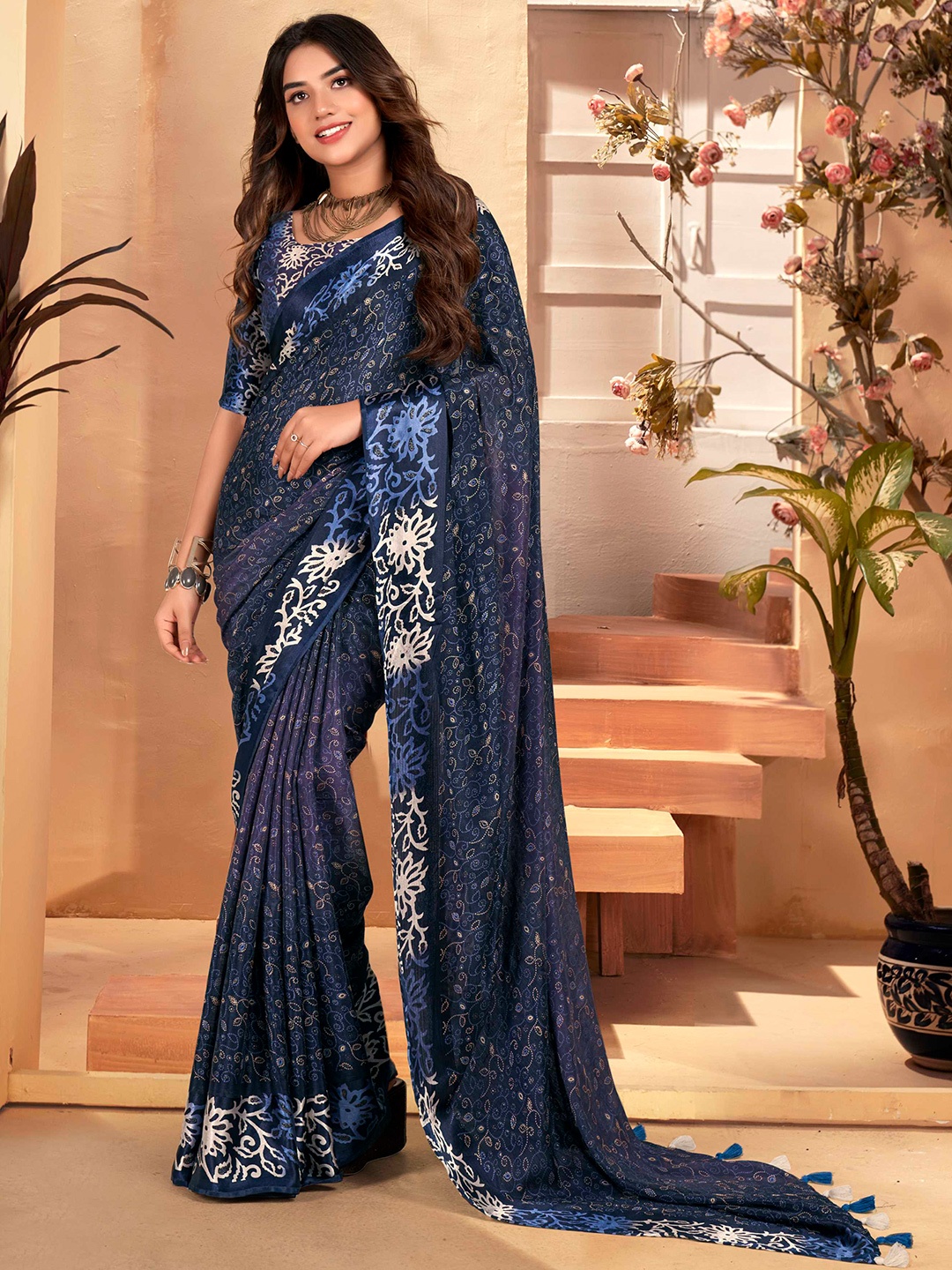 

Mitera Beads and Stones Floral Printed Saree, Navy blue