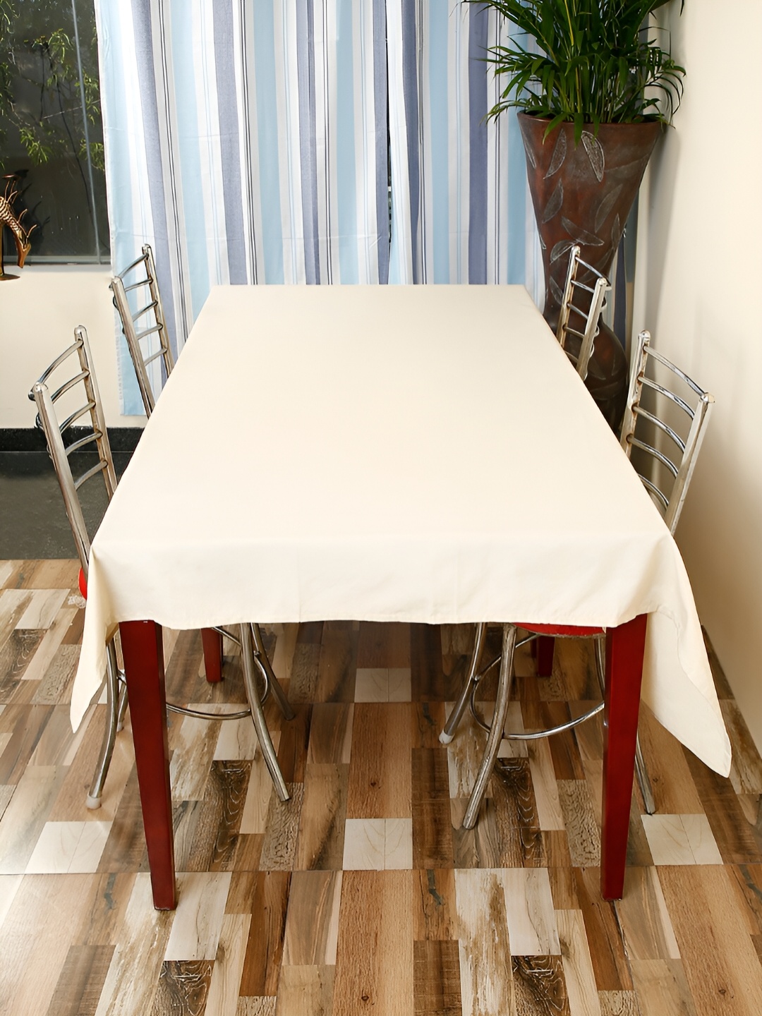 

Aura Beige Cotton 4-Seater Table Cover