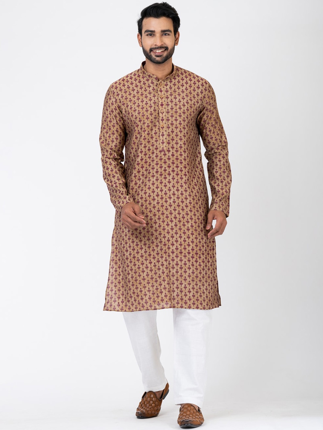 

HU - Handcrafted Uniquely Ethnic Motifs Printed Mandarin Collar Long Sleeves Cotton Kurta, Violet