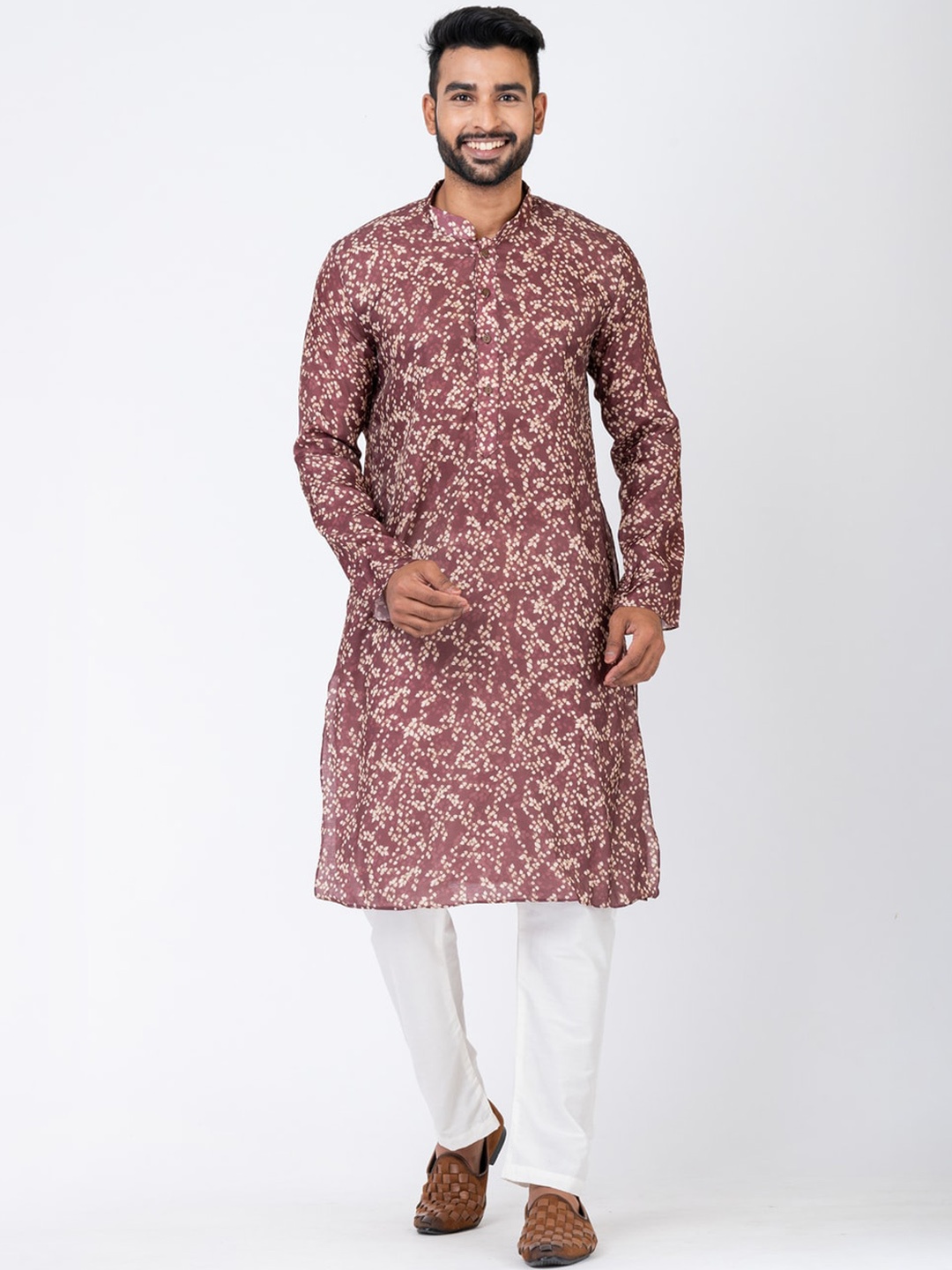 

HU - Handcrafted Uniquely Floral Printed Mandarin Collar Chanderi Silk Straight Kurta, Maroon